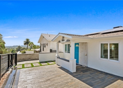 4826 Hub Street - Photo 1