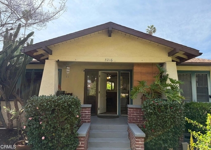 3216 Sherwood Avenue - Photo 1