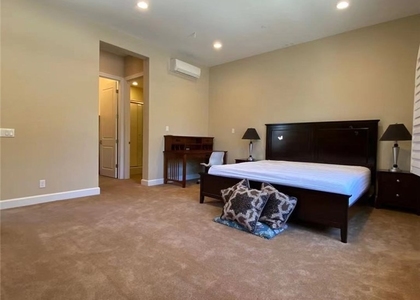 15 Flatiron - Photo 1