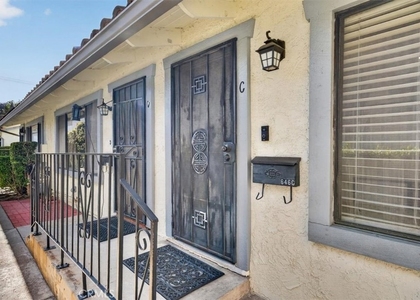 646 Coronado - Photo 1