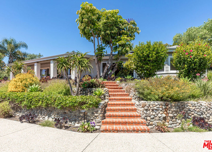 28901 Boniface Drive - Photo 1