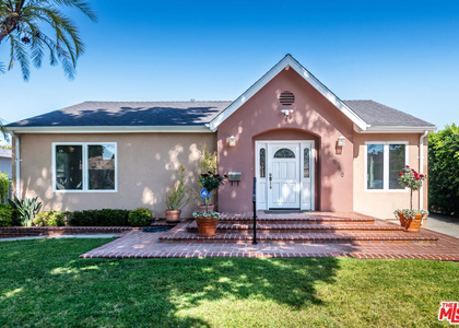 4948 Petit Avenue - Photo 1