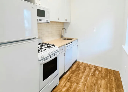 Amsterdam Avenue and West 106t - Photo 1