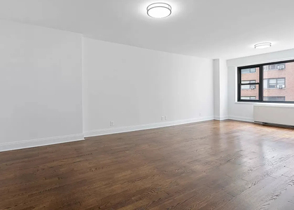 89th street First Avenue - Photo 1
