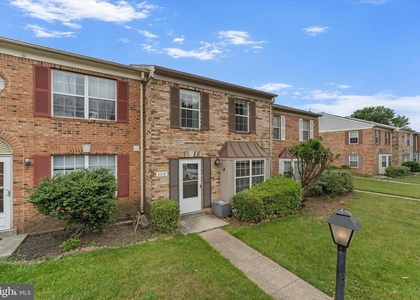 2753 Bixby Road - Photo 1