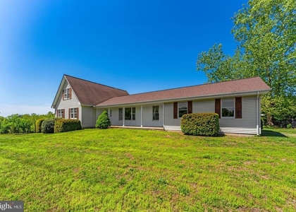 40297 Braddock Road - Photo 1