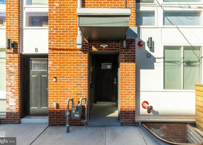 1500 N Randolph Street - Photo 1