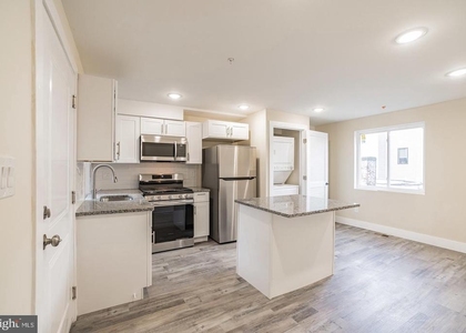 5047 Baltimore Avenue - Photo 1