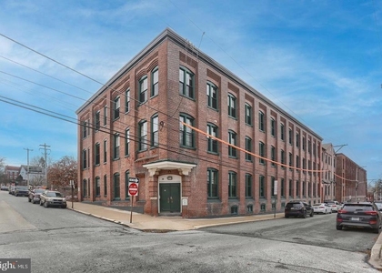 200 Lincoln Avenue - Photo 1