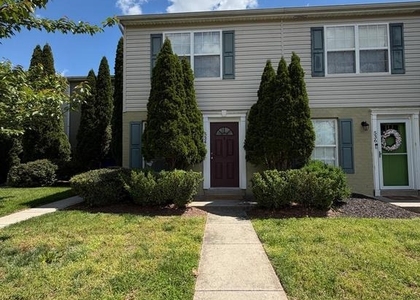 534 Lancaster Place - Photo 1