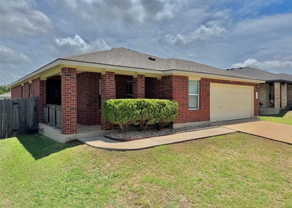 204 Woodley Rd - Photo 1