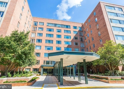 4301 Massachusetts Avenue Nw - Photo 1