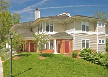 1046 Tupelo Ct - Photo 1