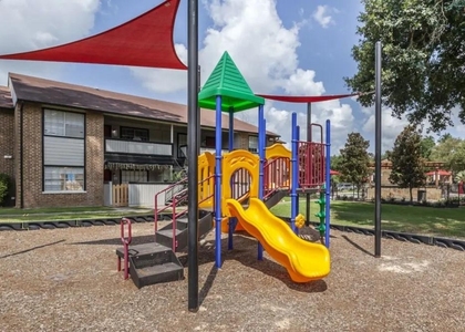 25650 Interstate 45 - Photo 1