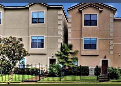 2540 Prospect Street - Photo 1