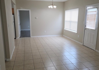 10015 Wiloak Street - Photo 1