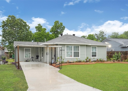 5009 Bataan Road - Photo 1