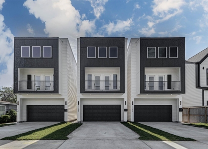 7115 England Street - Photo 1