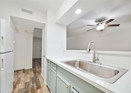 513 Ridge - Photo 1