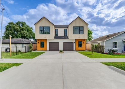4554 Newberry Street - Photo 1