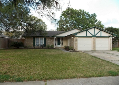 423 Pickford Drive - Photo 1