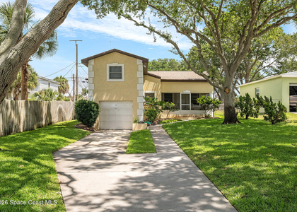 108 E Avenue D E - Photo 1