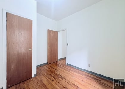 East 14 Street - Photo 1