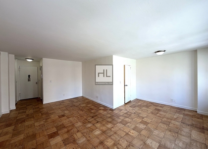 East 36th Street - Photo 1