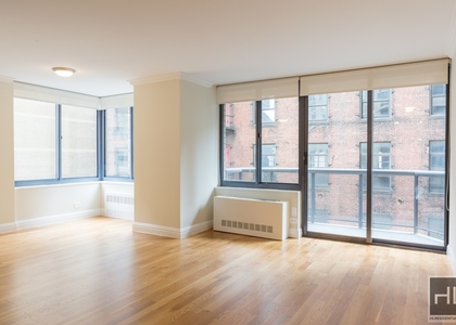 West 48th Street - Photo 1