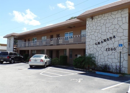 1240 70th Street N - Photo 1