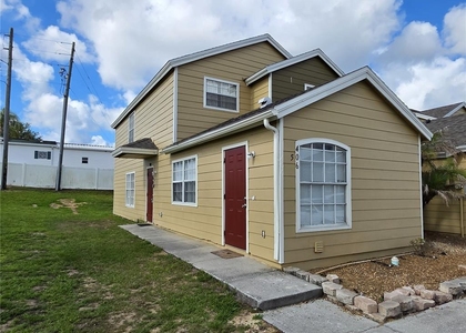406 Washington Palm Loop - Photo 1