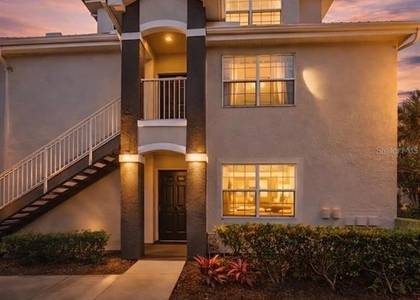 13803 Fairway Island Drive - Photo 1