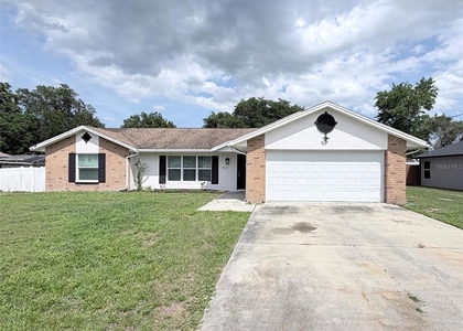 3237 London Avenue - Photo 1