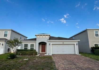 643 Samuel Place - Photo 1