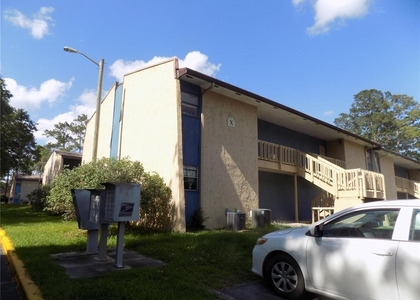 2811 Sw Archer Road - Photo 1
