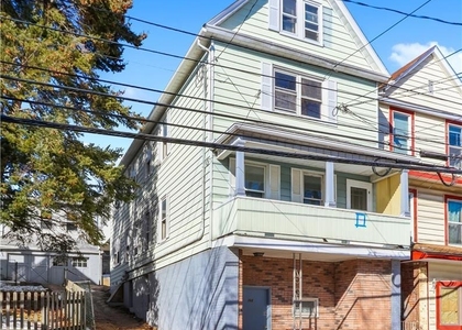 746 N Washington Street - Photo 1