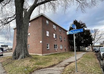 85-87 Union Avenue - Photo 1
