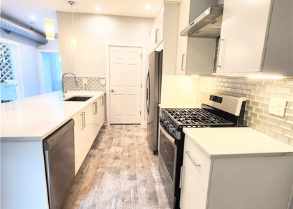 6026 Butler St - Photo 1