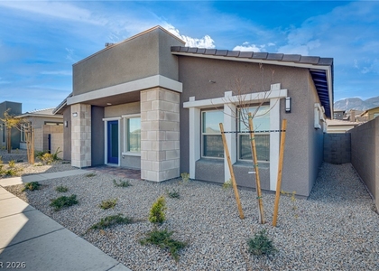 900 Elmwood Forest Lane - Photo 1