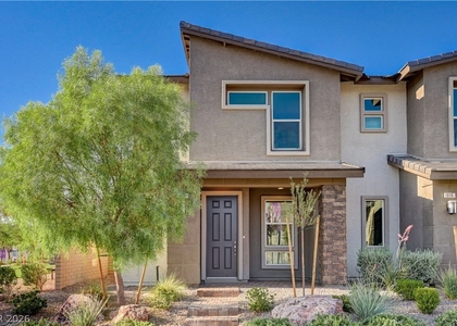918 Cottonwood Hill Place - Photo 1