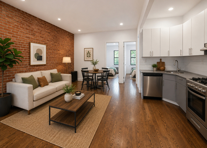 Bedford Avenue - Photo 1