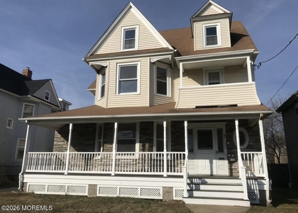 44 Norwood Avenue - Photo 1