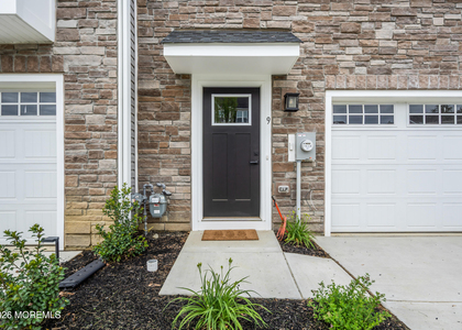 9 Foxwood Drive - Photo 1