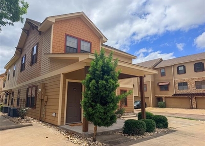 2410 S 2nd Street - Photo 1
