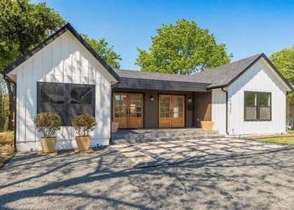 4927 Linnet Lane - Photo 1