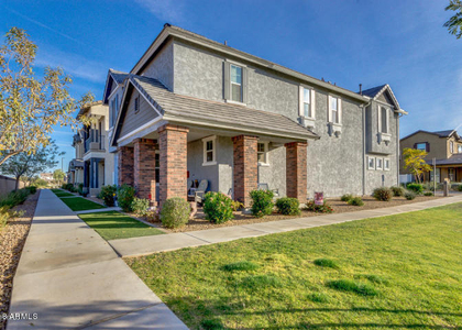 10413 E Natal Avenue - Photo 1