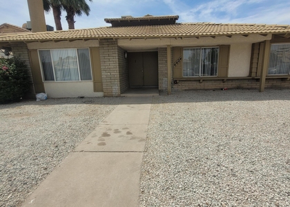 4424 N 53rd Lane - Photo 1