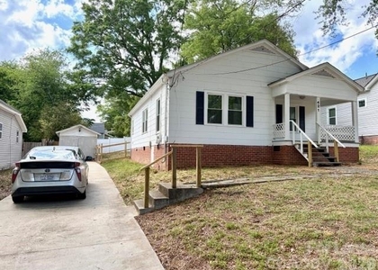 421 N East Avenue - Photo 1