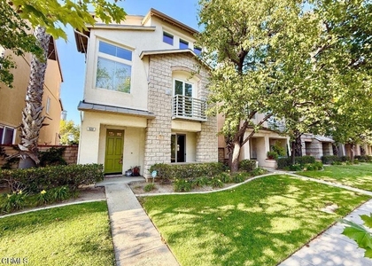 533 E Port Hueneme Road - Photo 1
