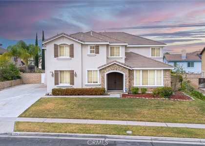 2272 Mary Clare Street - Photo 1